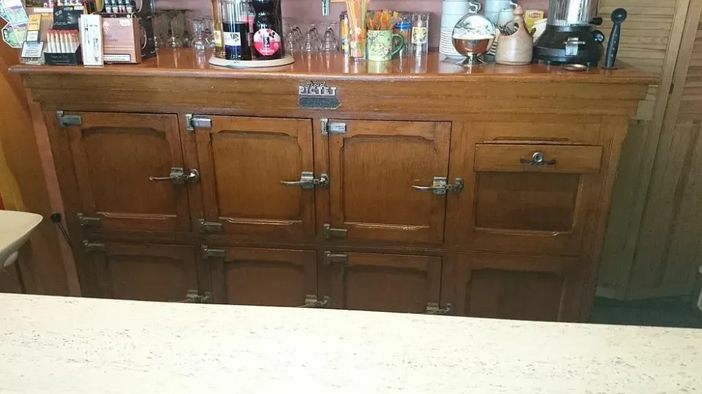 Dépannage arrière de bar près de Mondoubleau